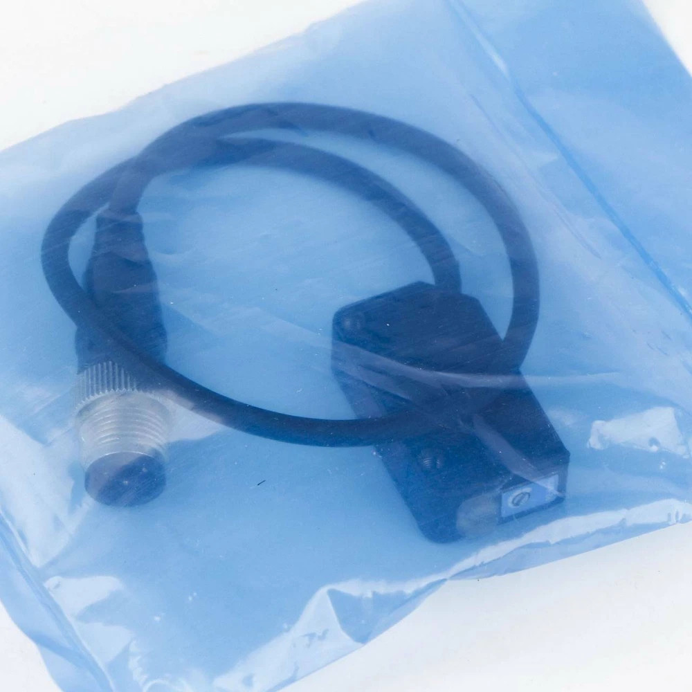 One New Keyence PZ-M33P Photoelectric Sensor Switch PZM33P US Free TAX