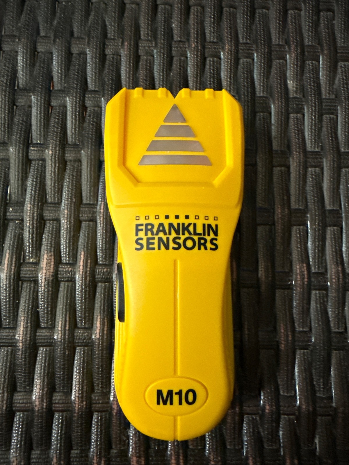 stud finder
