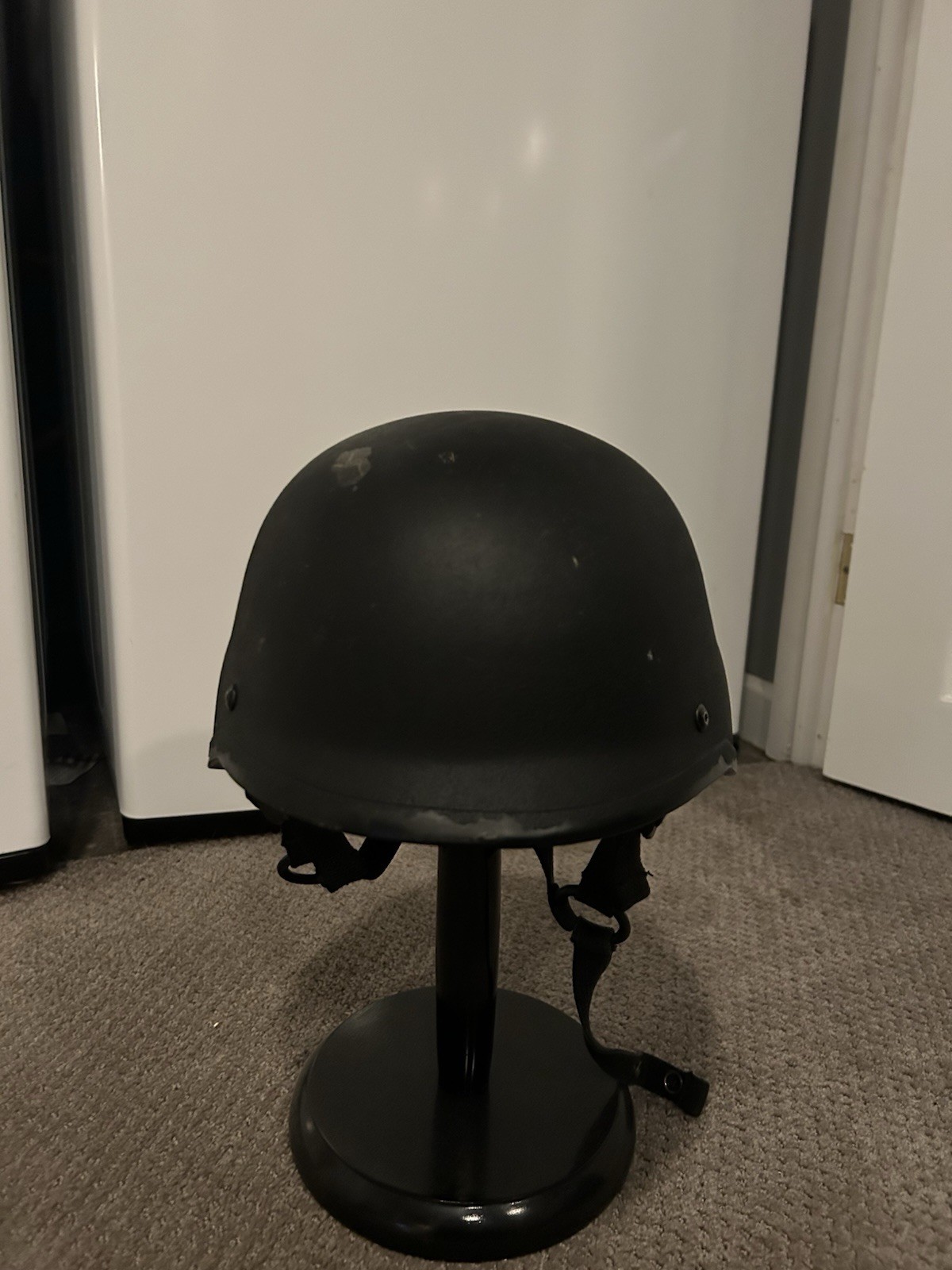 Used Lrg Black ballistic Helmet With a  Comfortable Suspension System and Lining