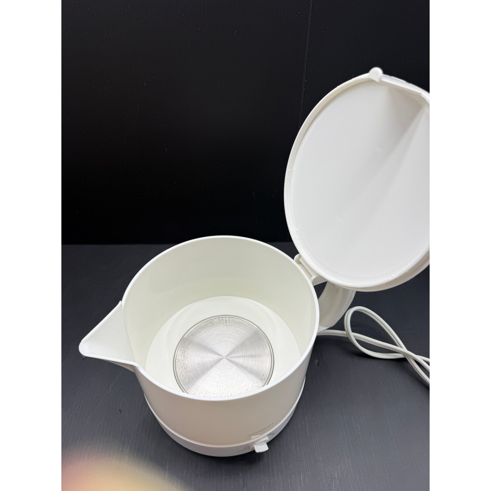 Rival 4071-WN 32-Ounce Hot Pot Express