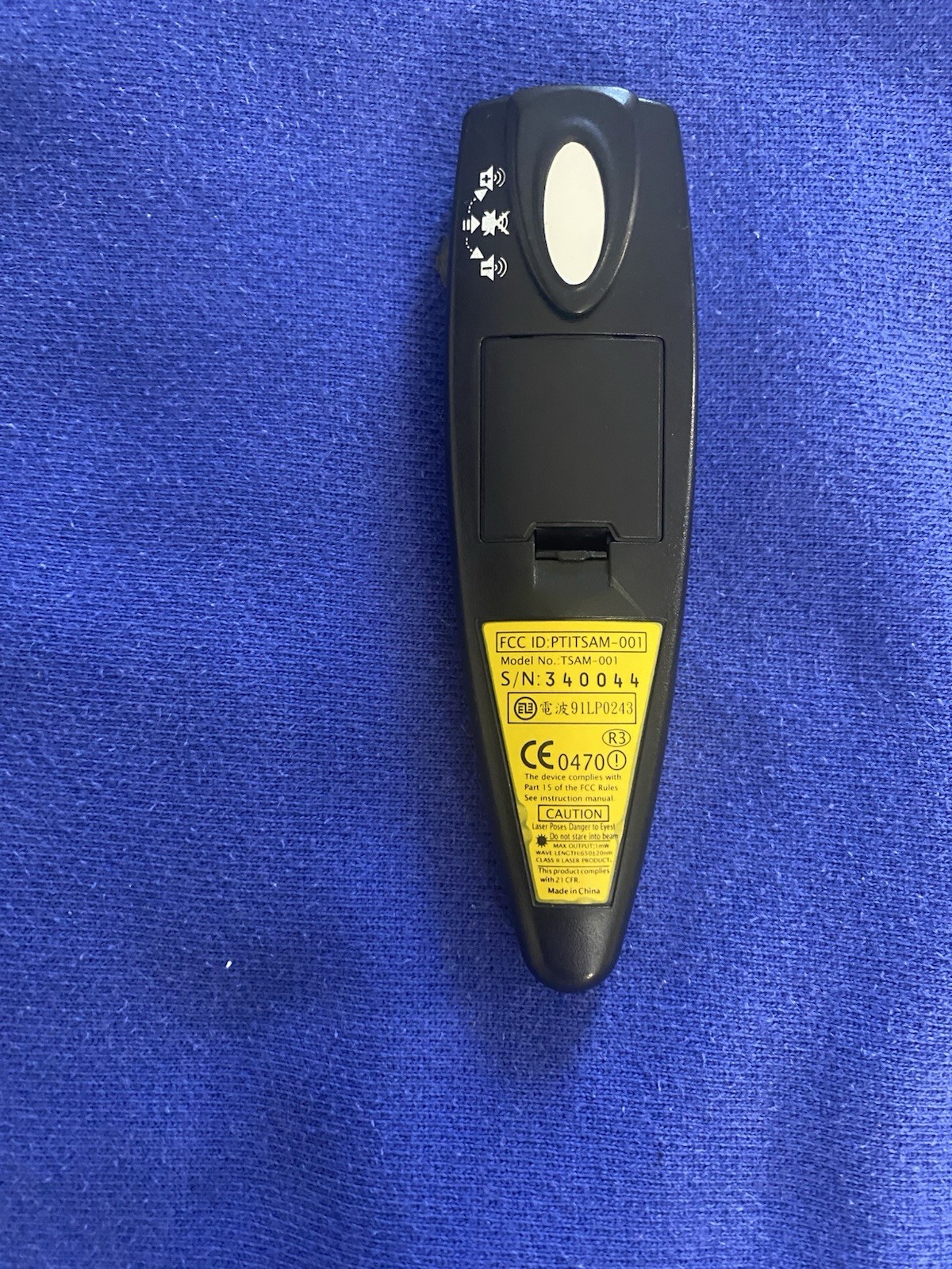 Keyspan TSAM-001 Wireless Presentation Remote Laser Pointer USB Receiver Silver