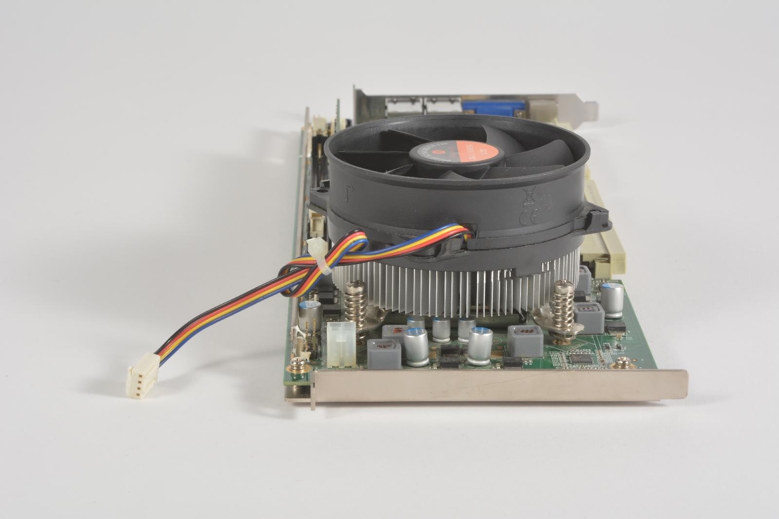 EVOC EPI-1816VL2NA Dual Network Interface Card Intel E5300 2G RAM