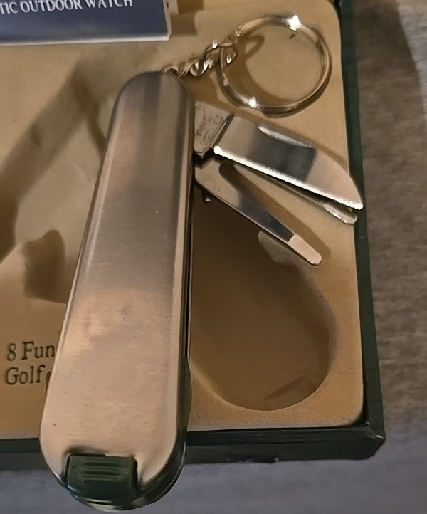 Field & Stream Men's Watch and 8-Function Golf Tool gift set box damaged