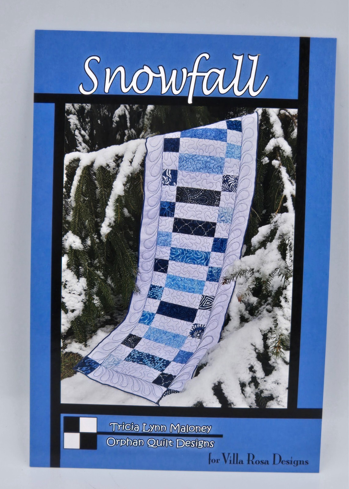 SNOWFALL Table Runner Pattern by Tricia Lynn Maloney for Villa Rosa Designs