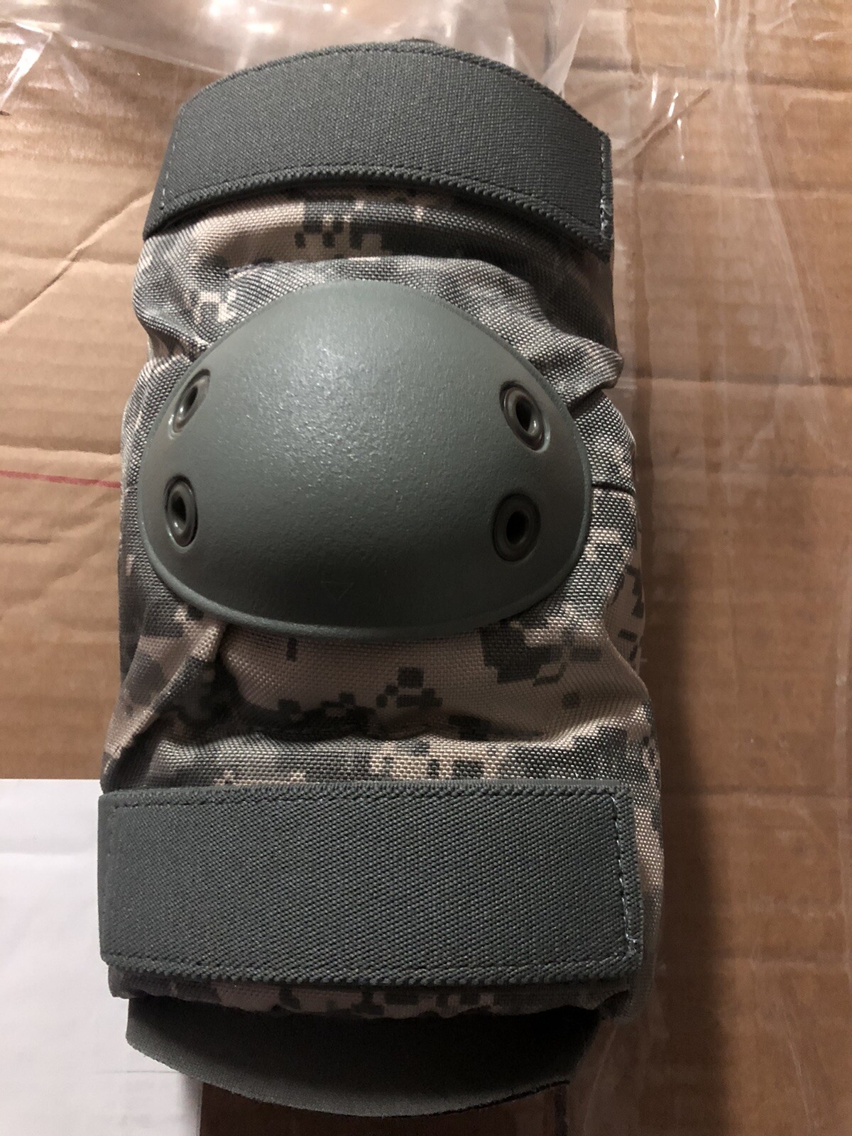 US Army Military ACU Elbow Pads - Large - 415-01-530-2161 - New!!