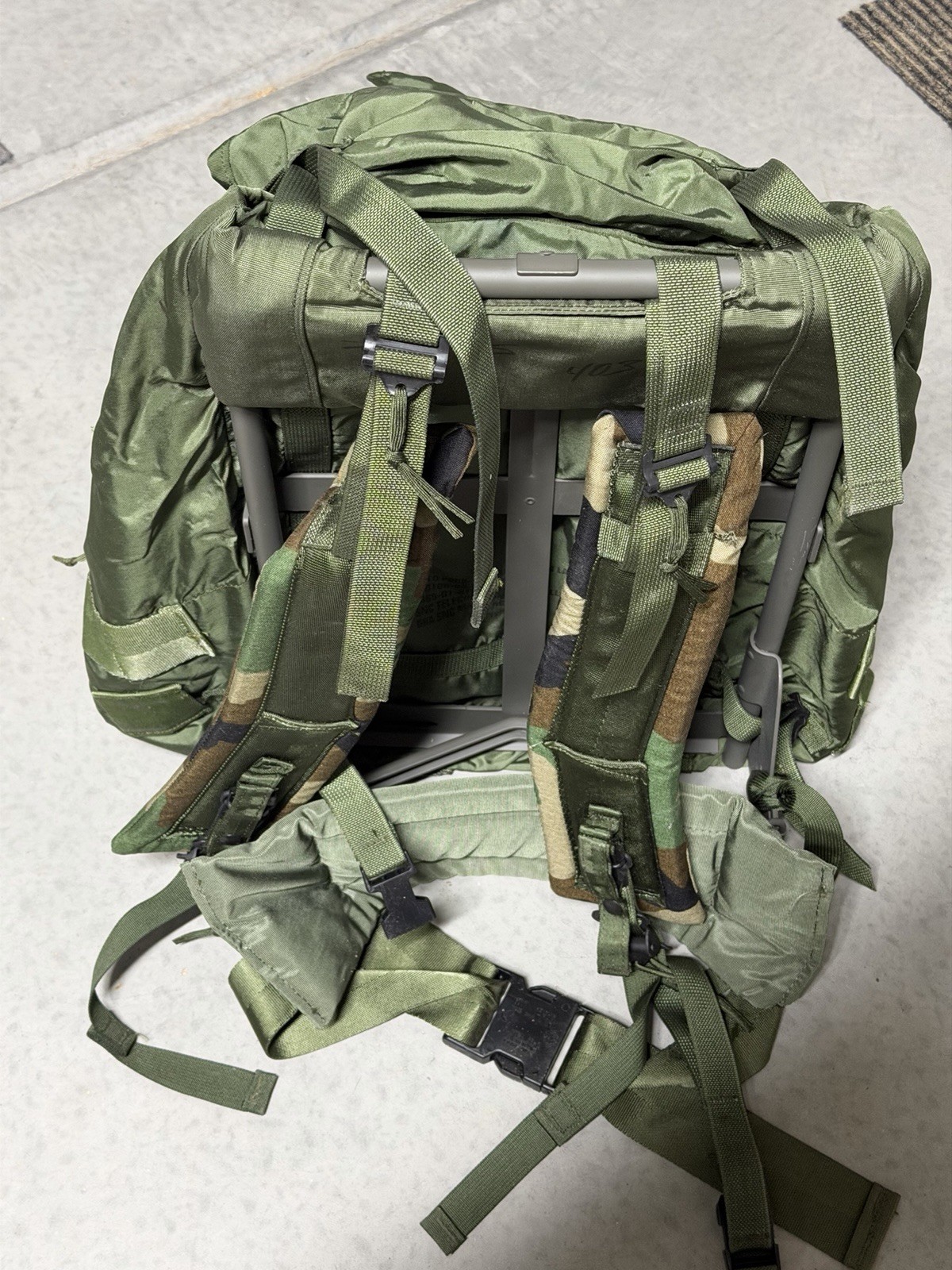 US Military Green Field Pack Backpack with Frame Original