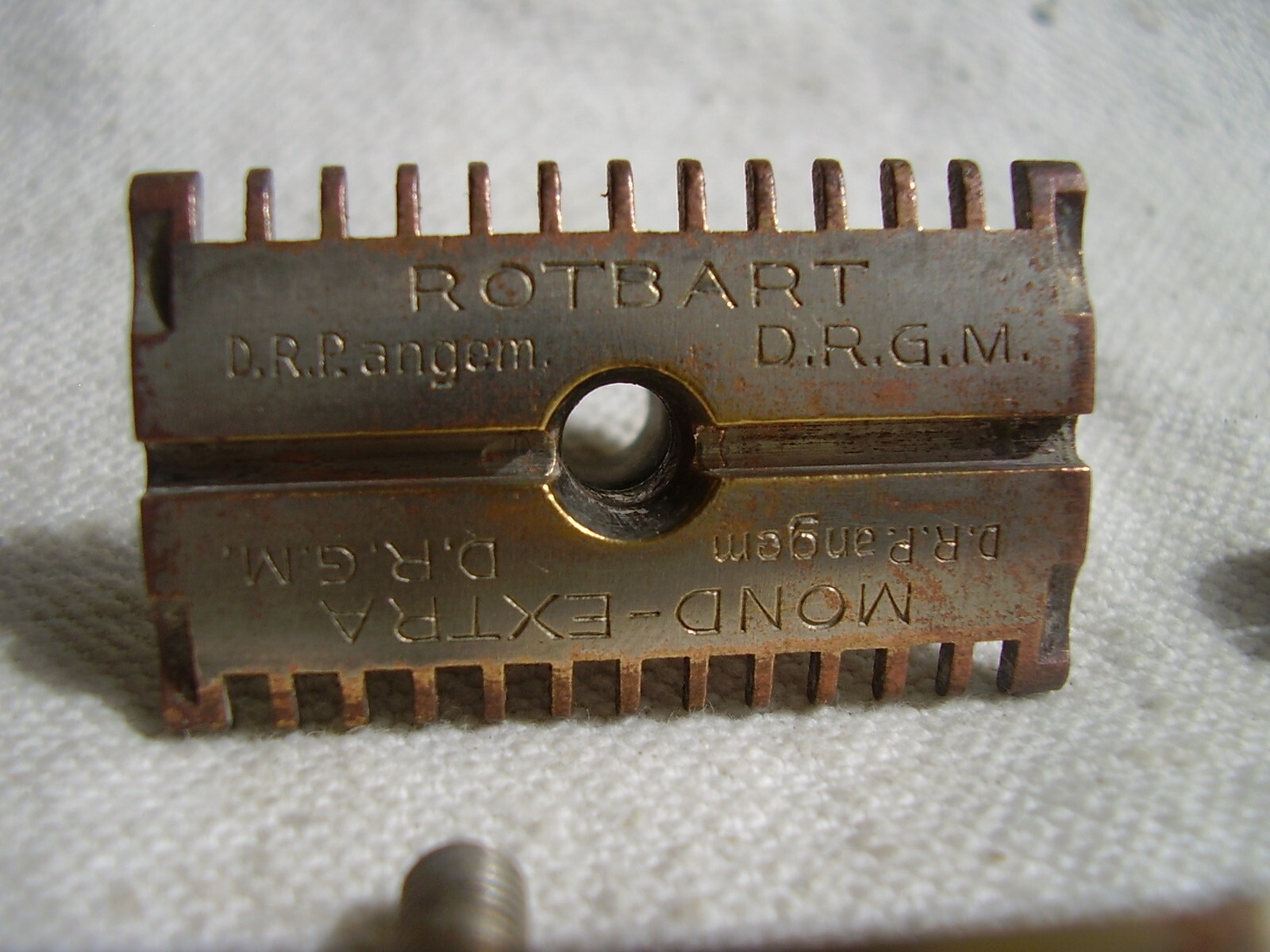 WW2 German Safety Razor ROTBART MOND EXTRA
