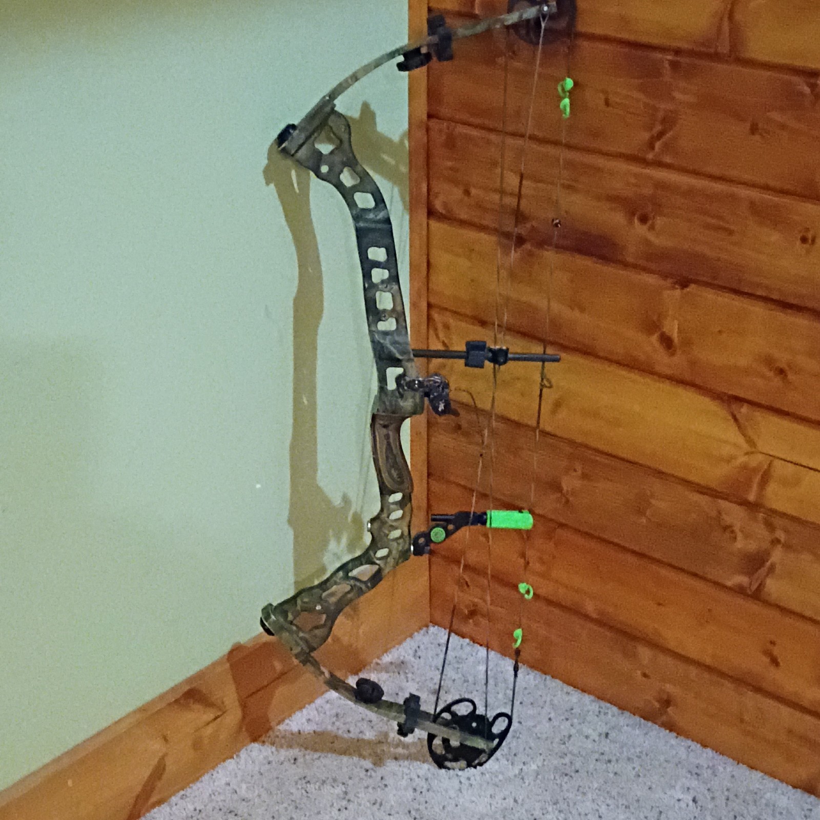 Bowtech Extreme VFT  LH  70 lbs
