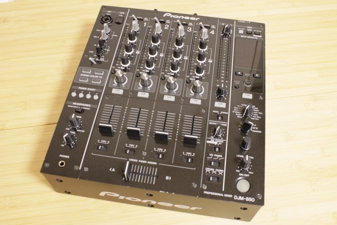 Pioneer DJM-850-K 4-Channel Professional DJ Mixer Beat Effects USB MIDI Tested