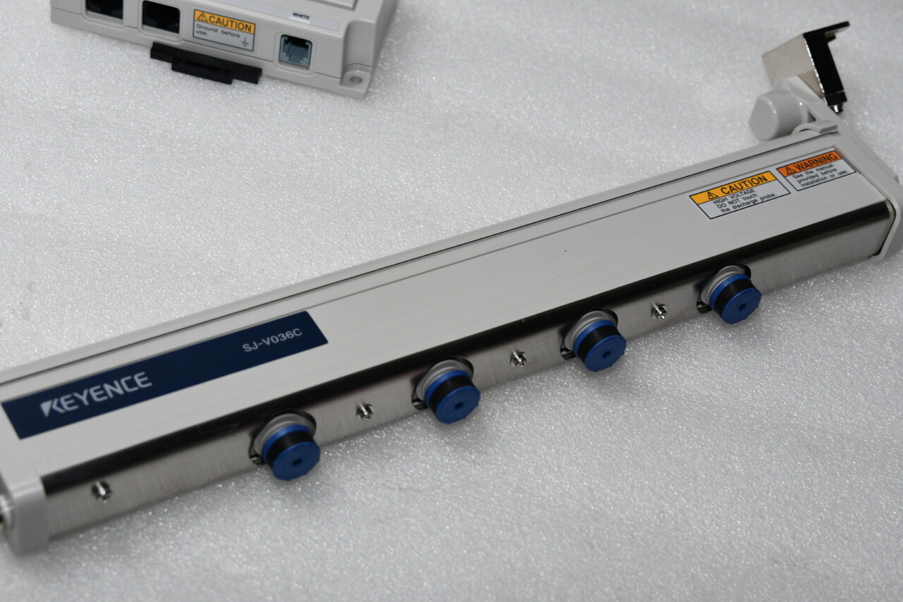KEYENCE Ionizer SJ-V036C Static Eliminator (Bar & Amp)