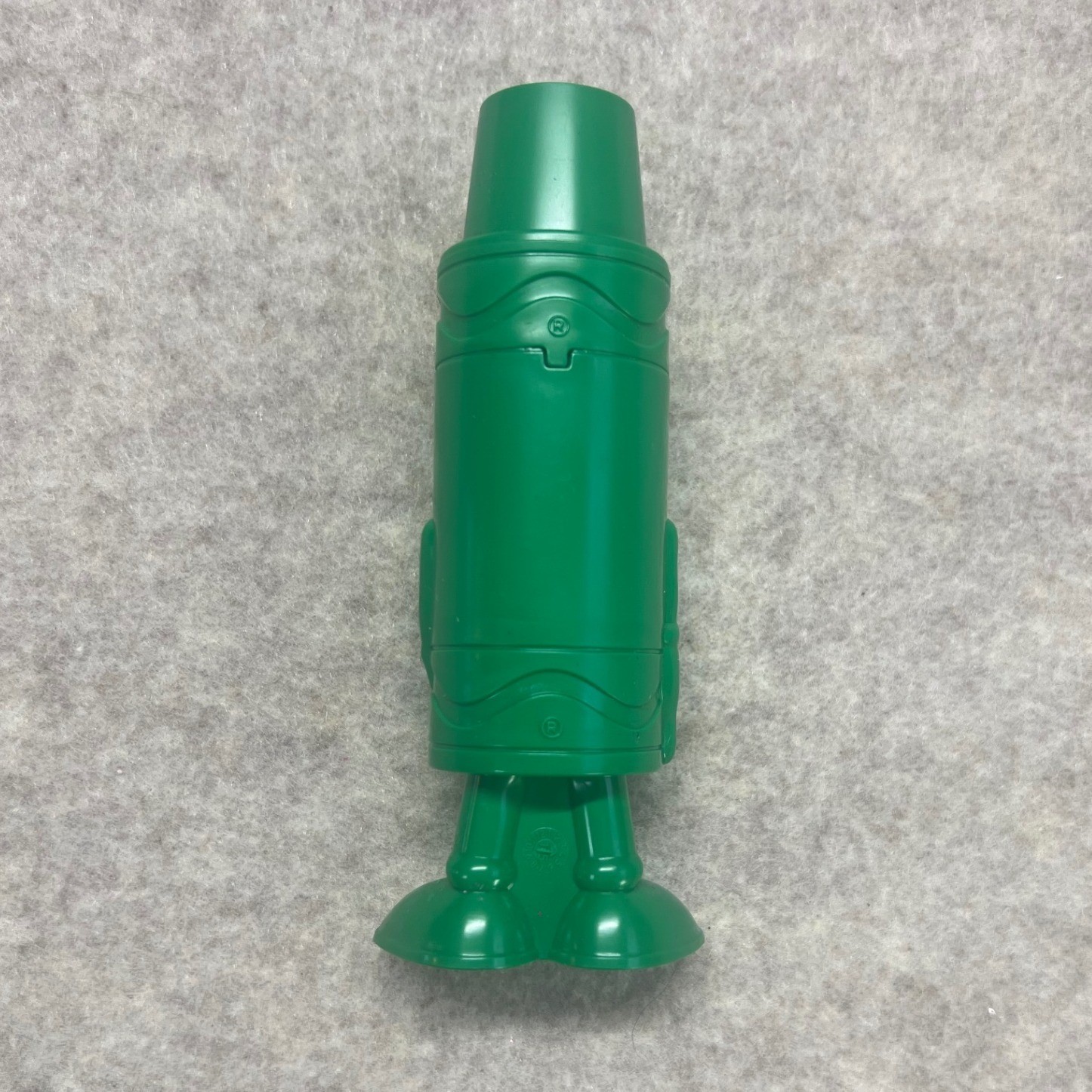 Crayola Crayon Character Sharpener Tip Container Green Small Excellent 2014