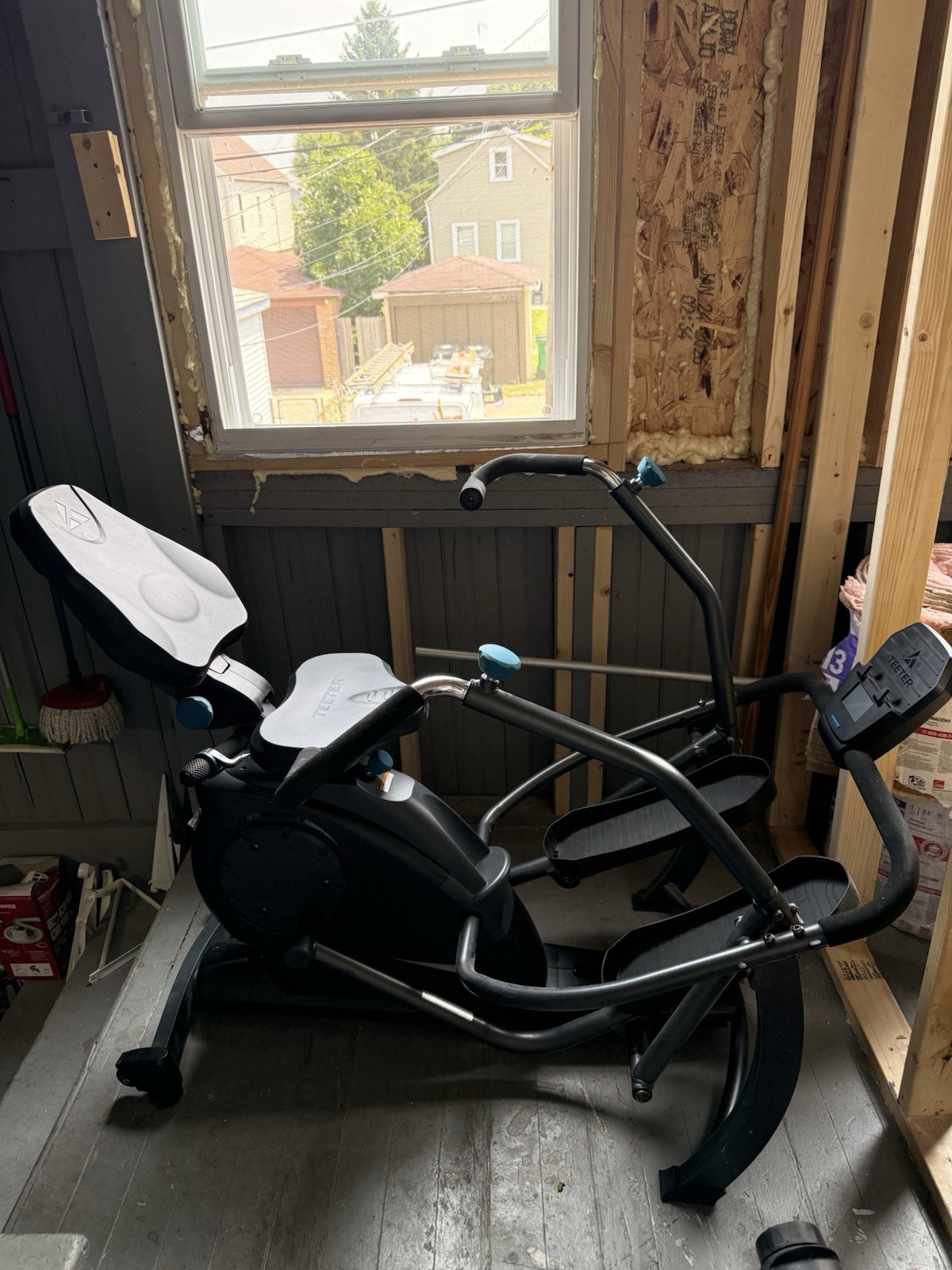Teeter FreeStep LT1 Recumbent Cross Trainer Elliptical Exercise Machine Pickup