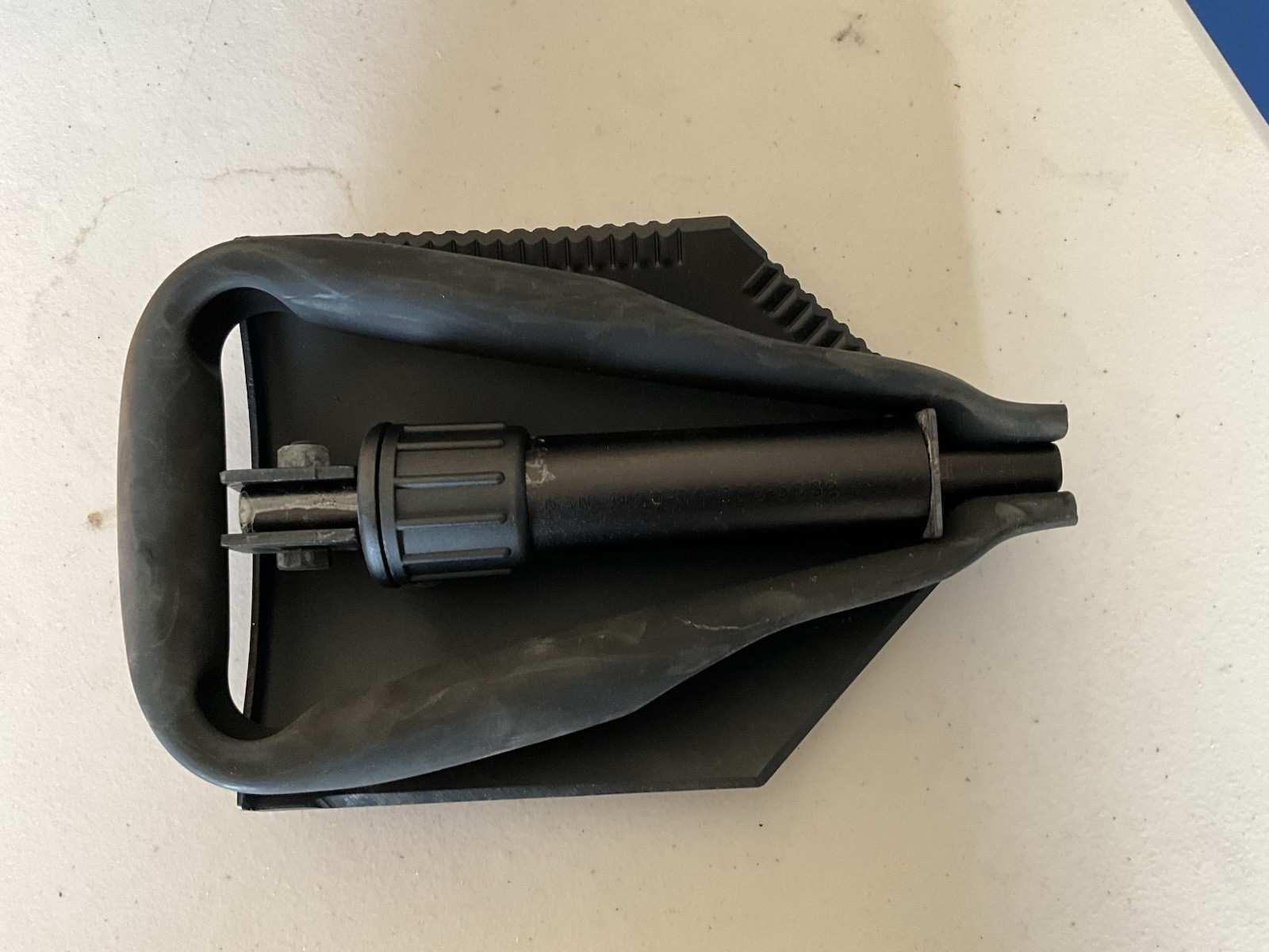 NOS USGI US TRIFOLD ENTRENCHING SHOVEL LIGHTWEIGHT E-TOOL US MILITARY