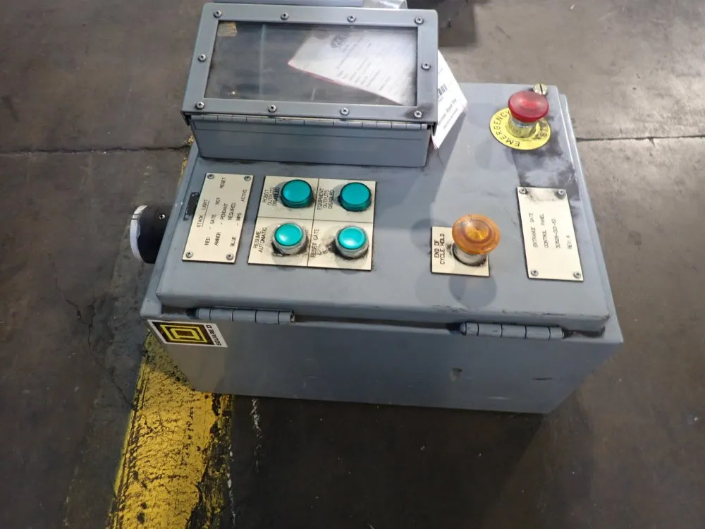 SQUARE D 30528-001-63 CONTROL PANEL 08251472343