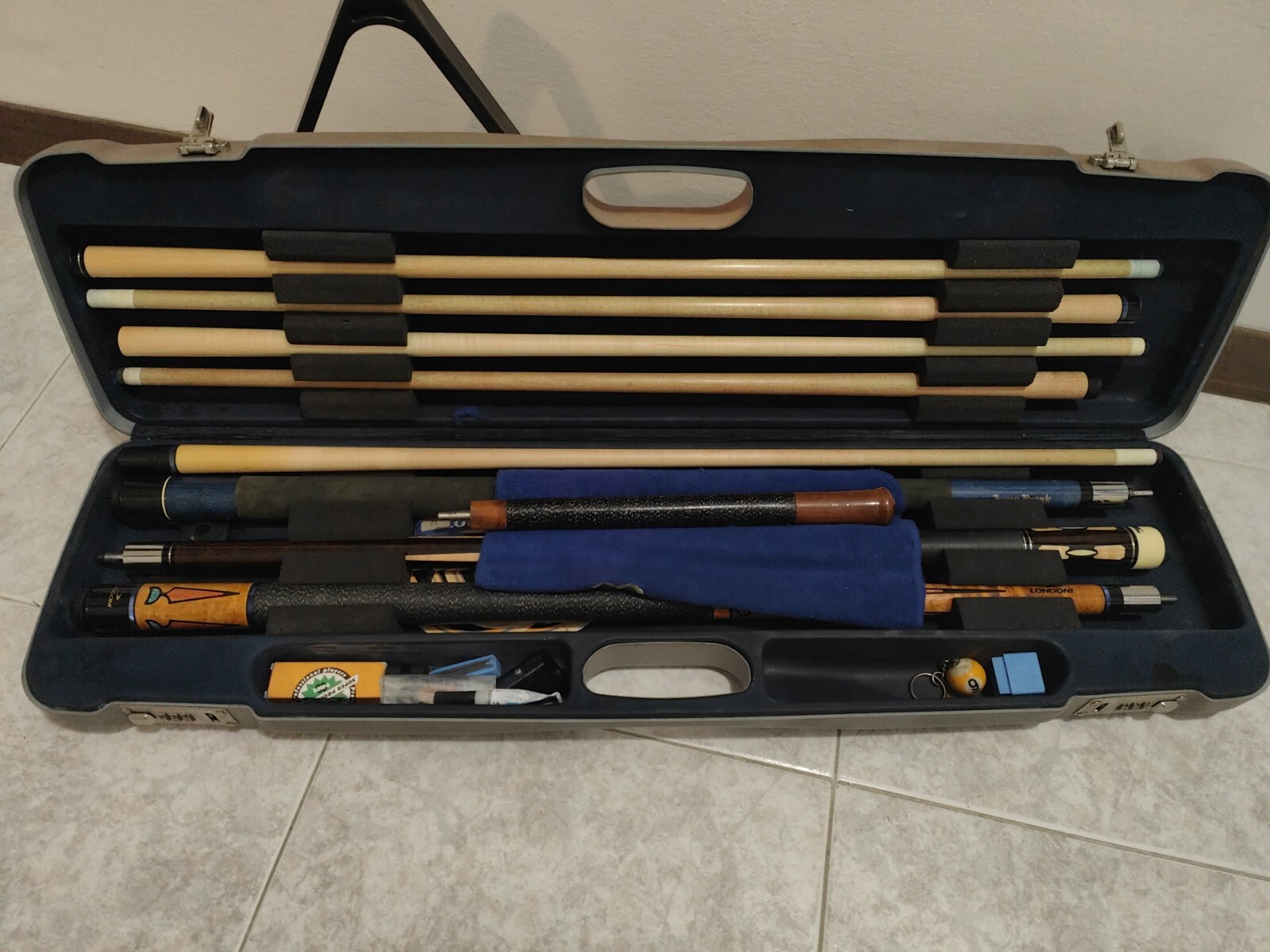 pool pool sticks