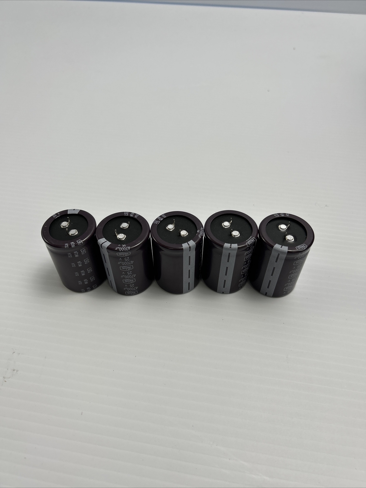 Lelon snap in Capacitor 47000uf 25V  30x50mm 105C LSG473M1-EA3550 LOT OF 5  BY21