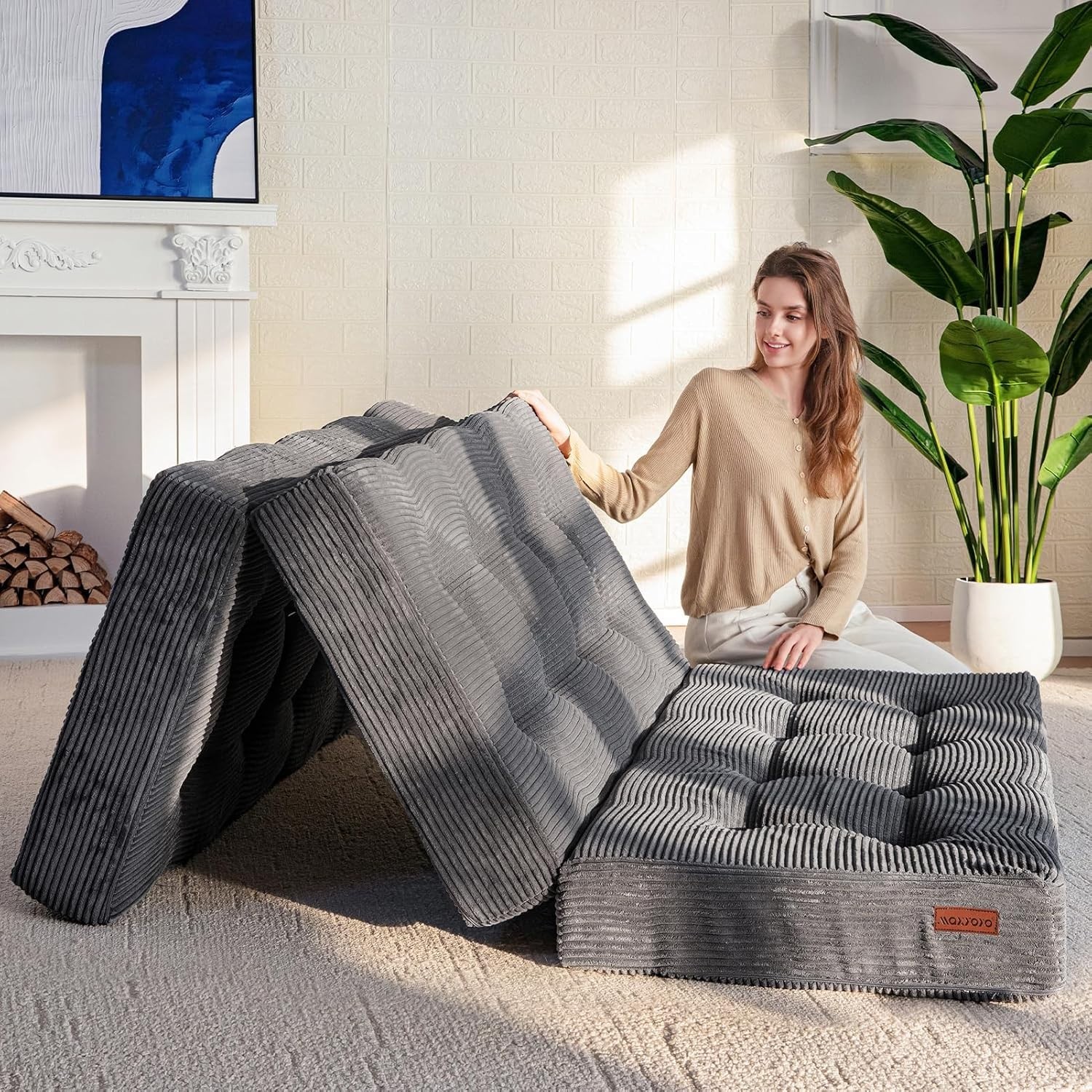 MAXYOYO 6 Inch Tri-fold Mattress, Tufted Folding Memory Foam Mattress 35" x 75"