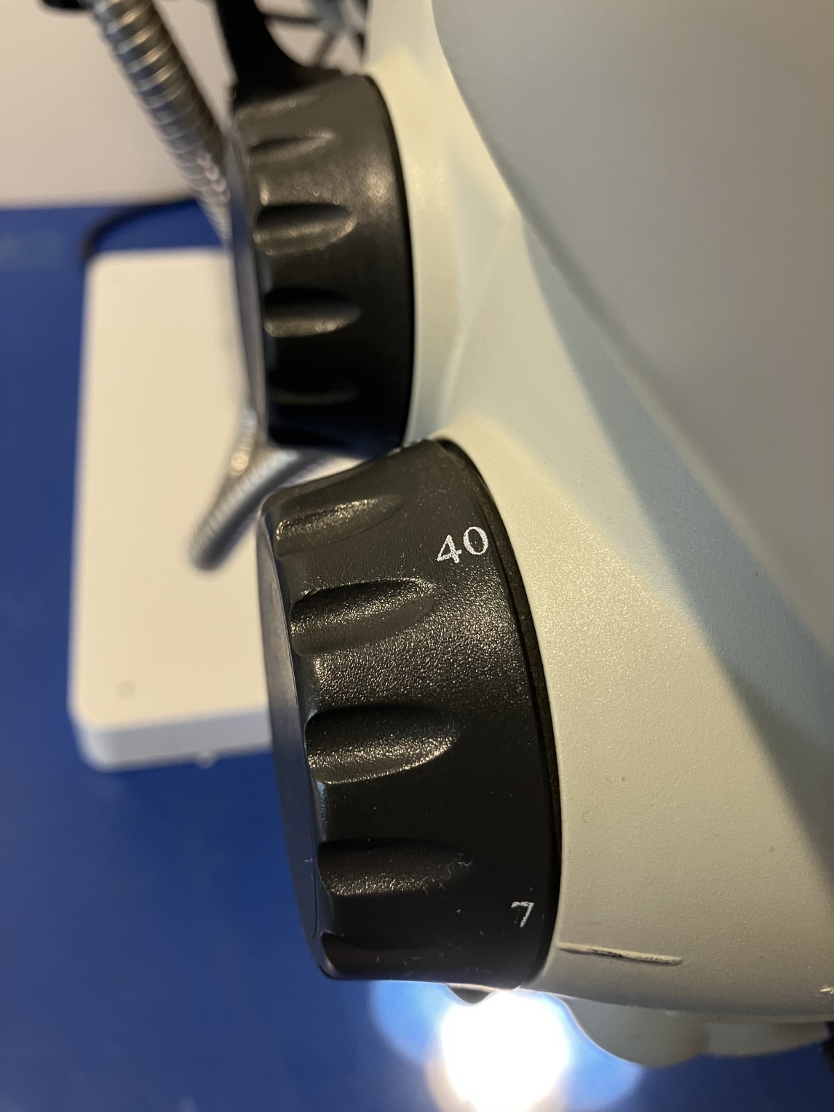 15494 Vision Lynx dynascope .7x-40x microscope