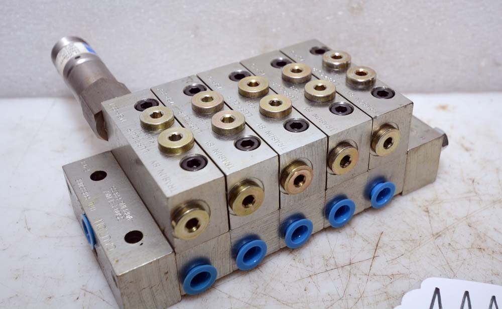Trabon  Lubriquip Manifold Assembly (Inv.44472)