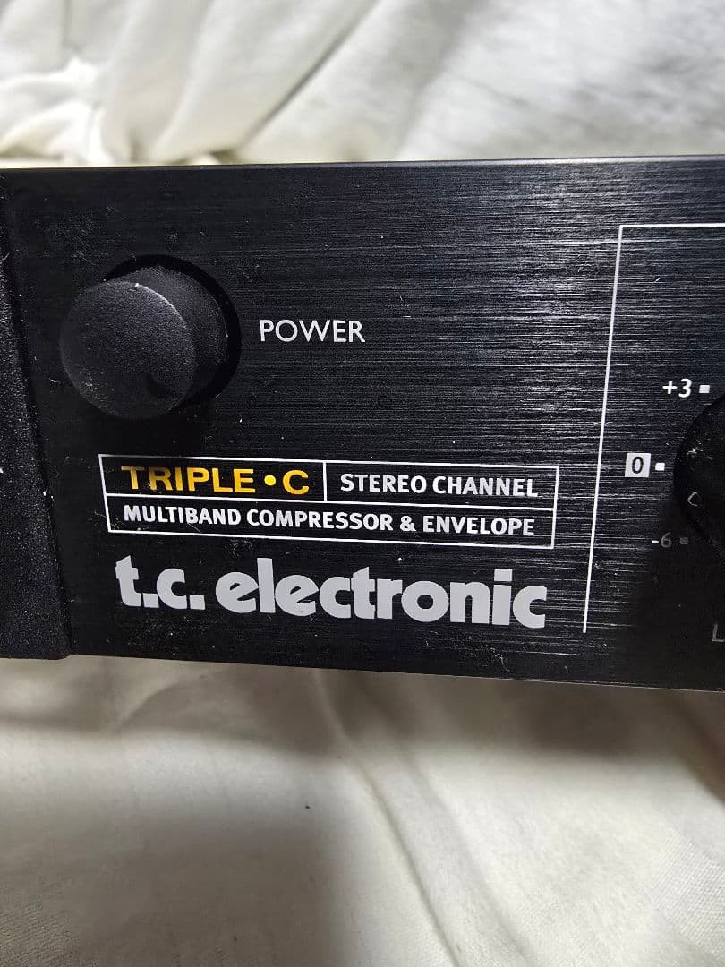 t.c. electronic Triple-C Stereo Compressor Unit
