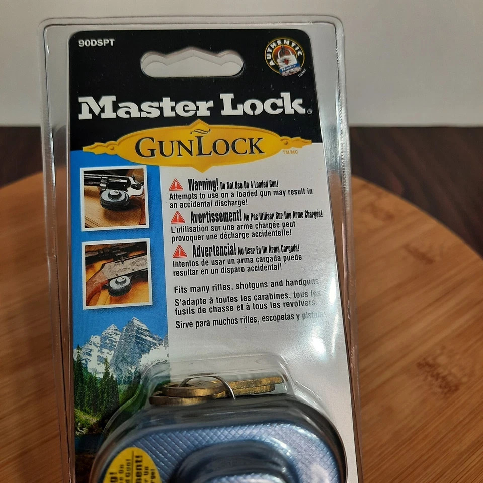 Master Lock Keyed Gun Trigger Lock 2 Keys Masterlock Gunlock NEW FREE SHIPPING