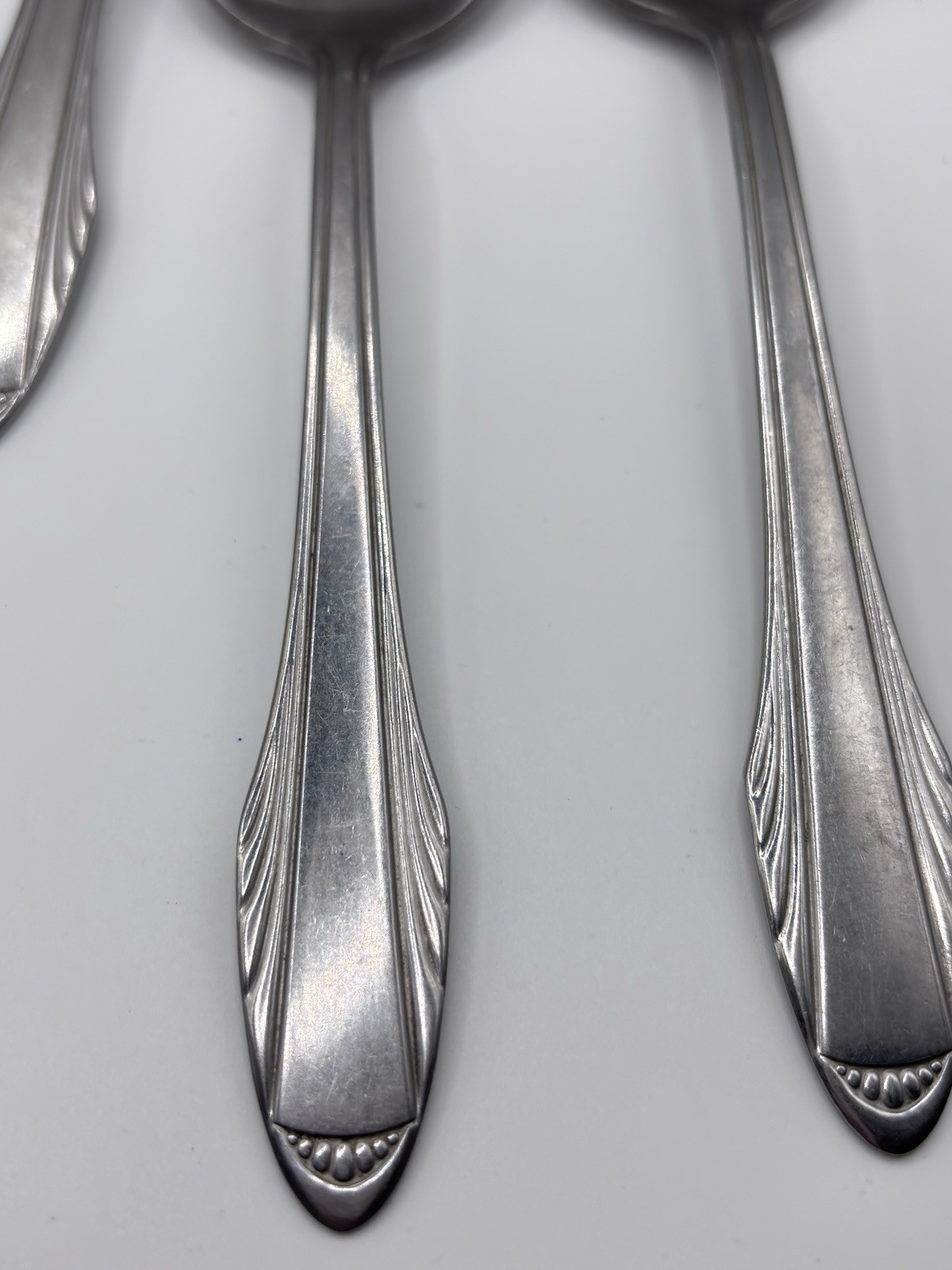 Vintage Stainless Steel Spoon Set 7 pcs All-Over Handle Pattern Silver Oneida