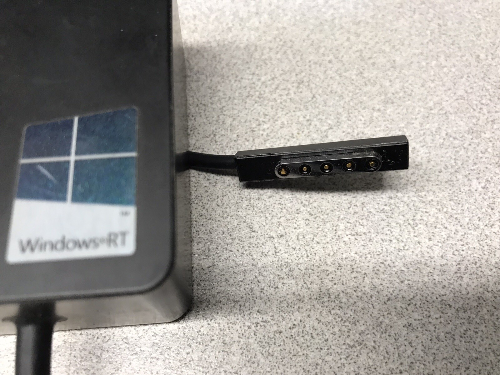 TUV RT 1512 2A 12V ADAPTER CHARGER OE MICROSOFT SURFACE 2 WINDOWS