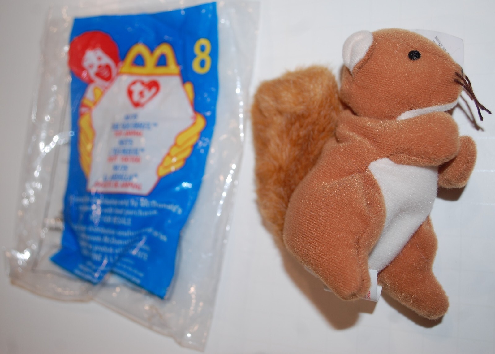 Ty Beanie Baby 1999 Collectible with tag NUTS Squirrel