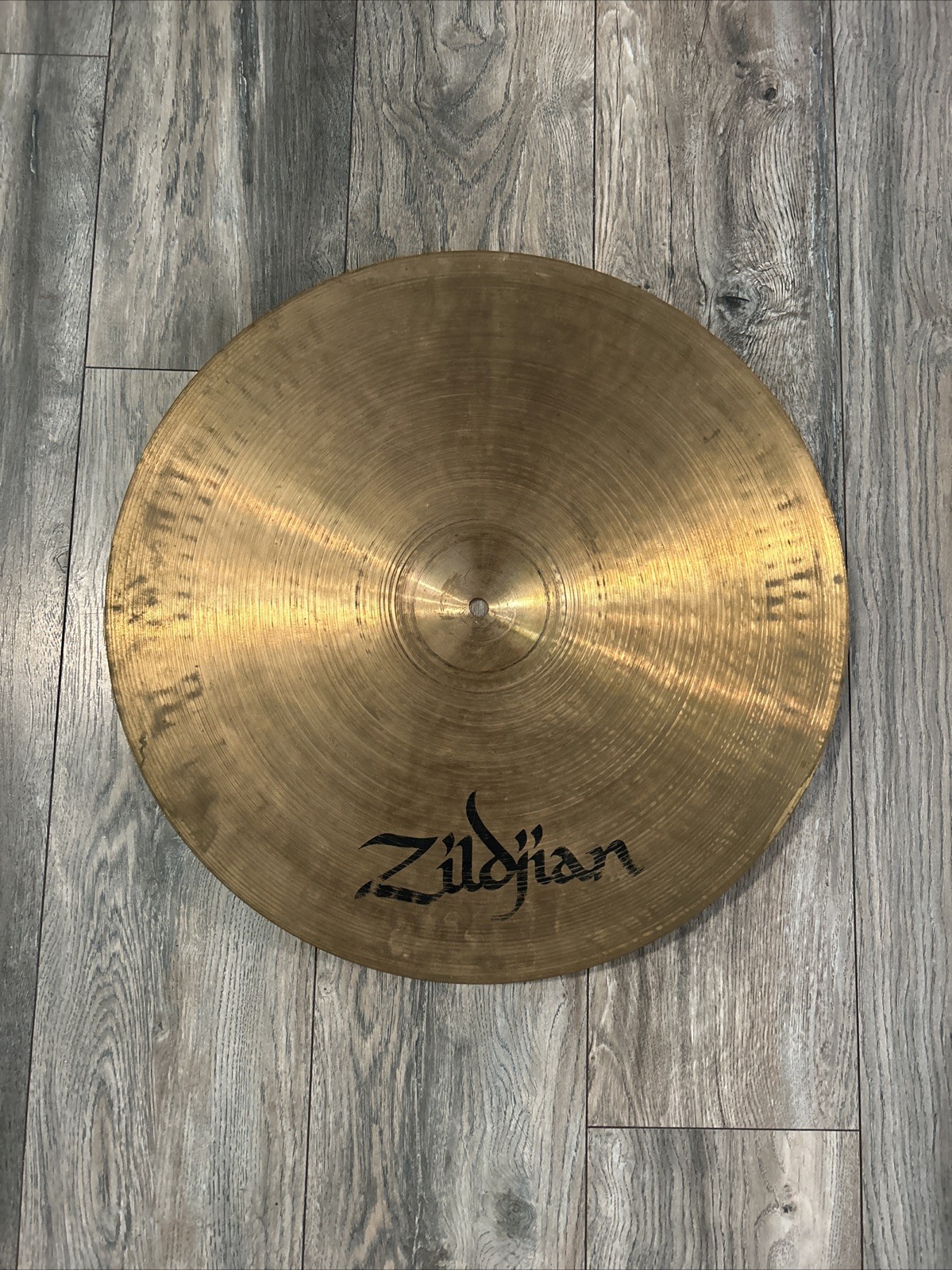 Vintage Ziljian 20” Cymbal 2585 grams