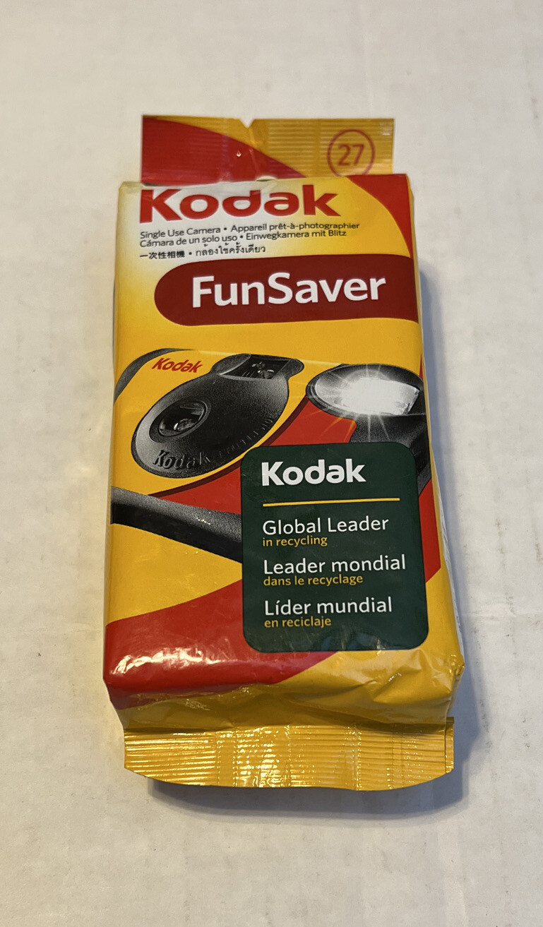 Kodak Film Fun Saver Single Use Disposable Camera New 27 Exposures Exp 08/2011