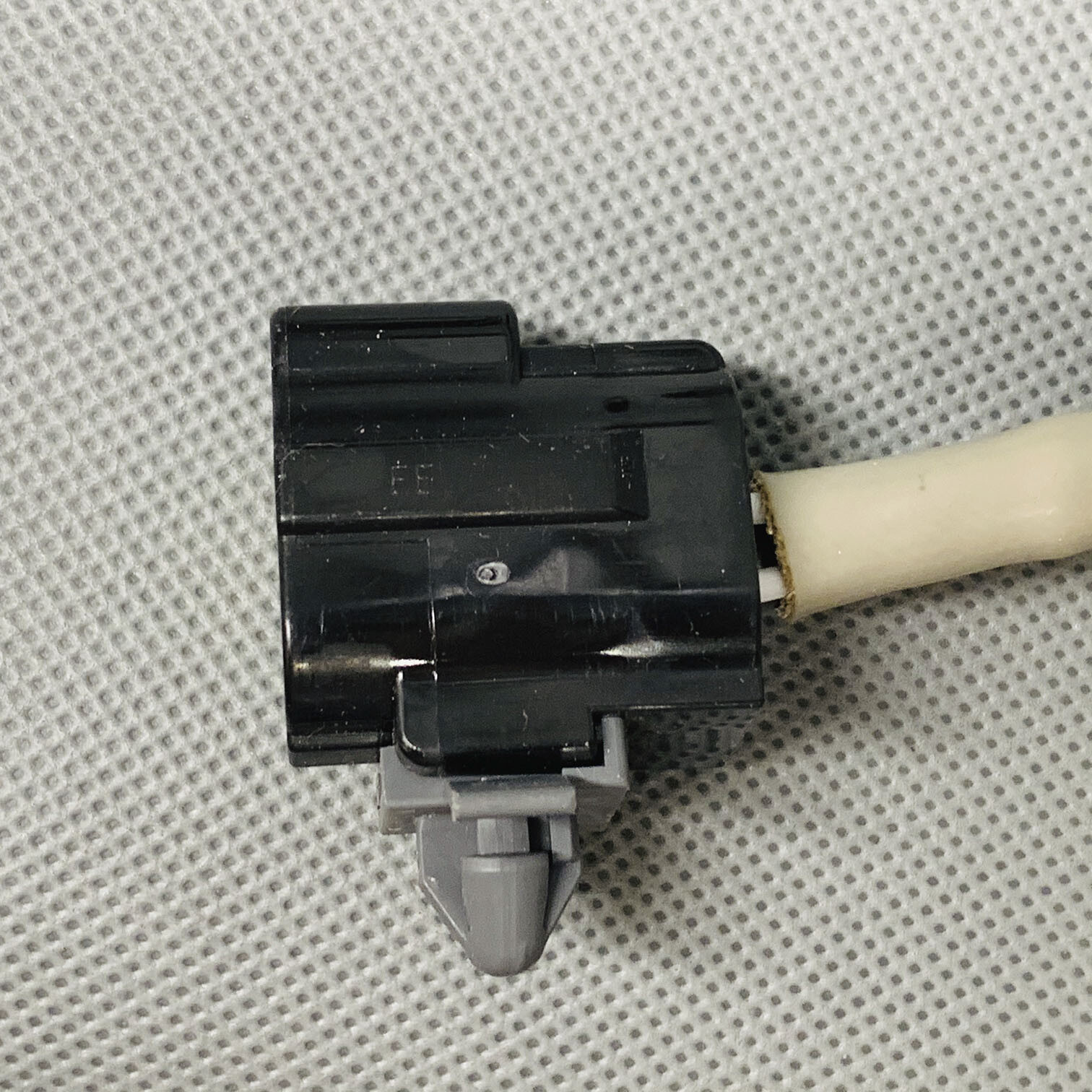 OE GENUINE Lambda Oxygen Sensor 15266 For 2004-2005 Mazda Miata Upstream