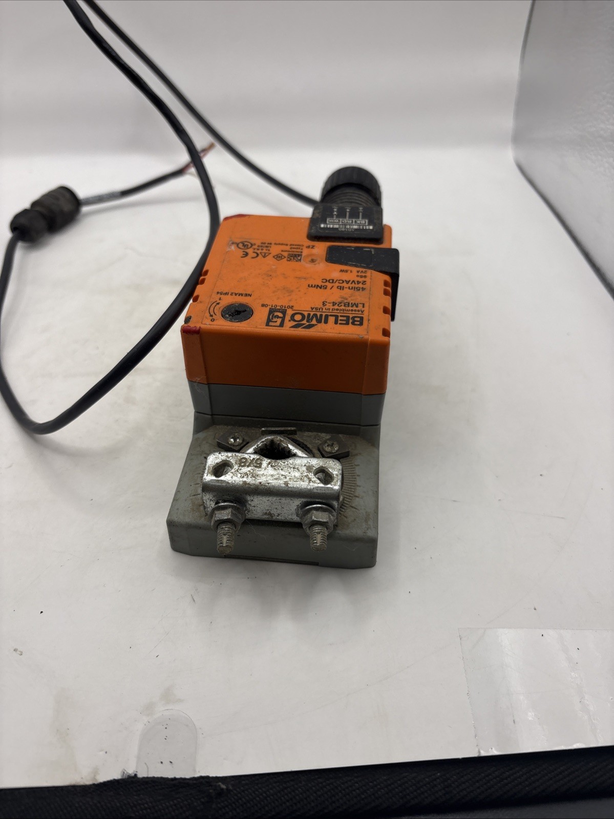 Belimo LMB24-3 Non-Spring Return Damper Actuator