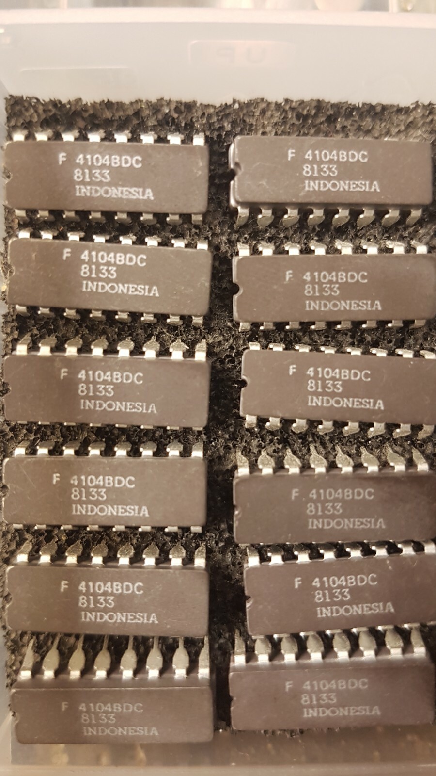 Fairchild F4104BDC TTL to Logic High MOS (NOS)
