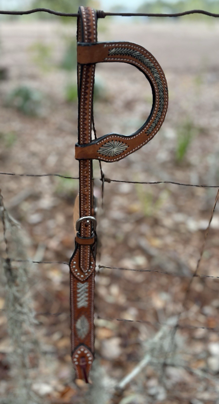 Top Grain Leather Rawhide Accents Western Single Ear Headstall Horse Size