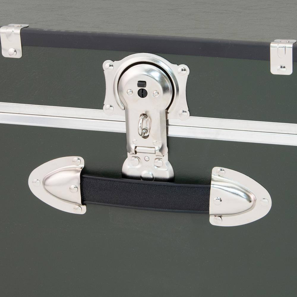 Seward Explorer 30 In. Trunk with Wheels & Lock, Olive