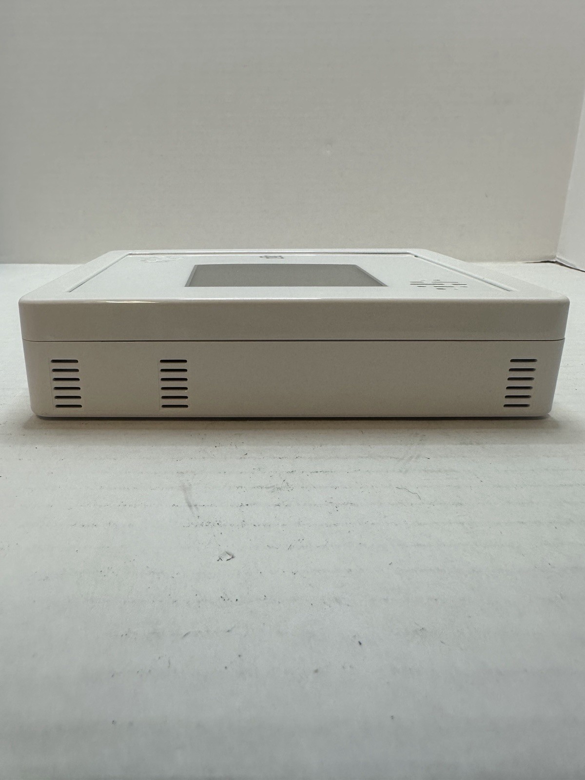 Interlogix Simon XTi Control Panel with transformer 600-1054-95R-12