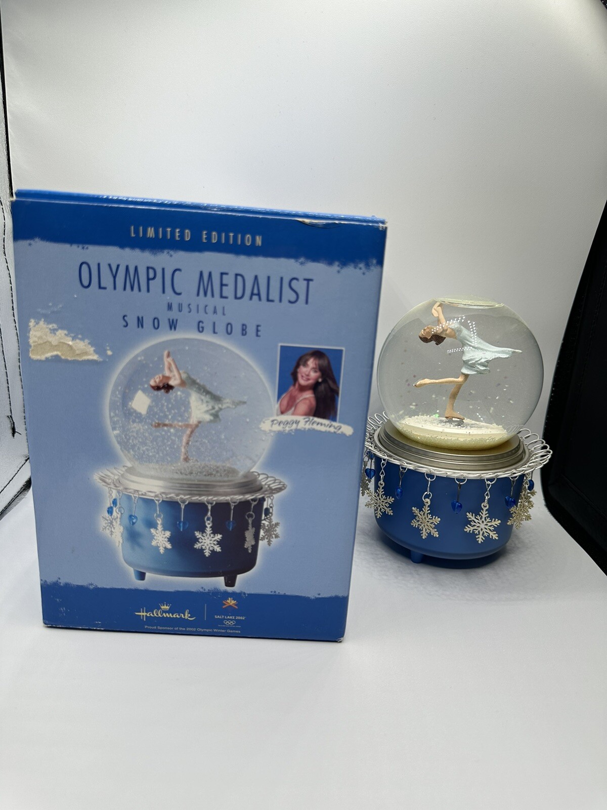 Hallmark Limited Edition Olympic Medalist Musical Snow Globe Peggie Fleming