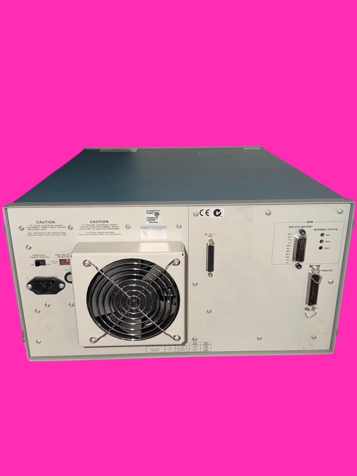 TEKTRONIX 11801C DIGITAL SAMPLING OSCILLOSCOPE