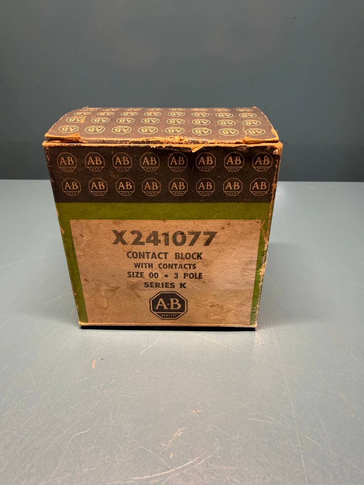 A-B X241077 CONTACT BLOCK WITH CONTACTS, SERIES K