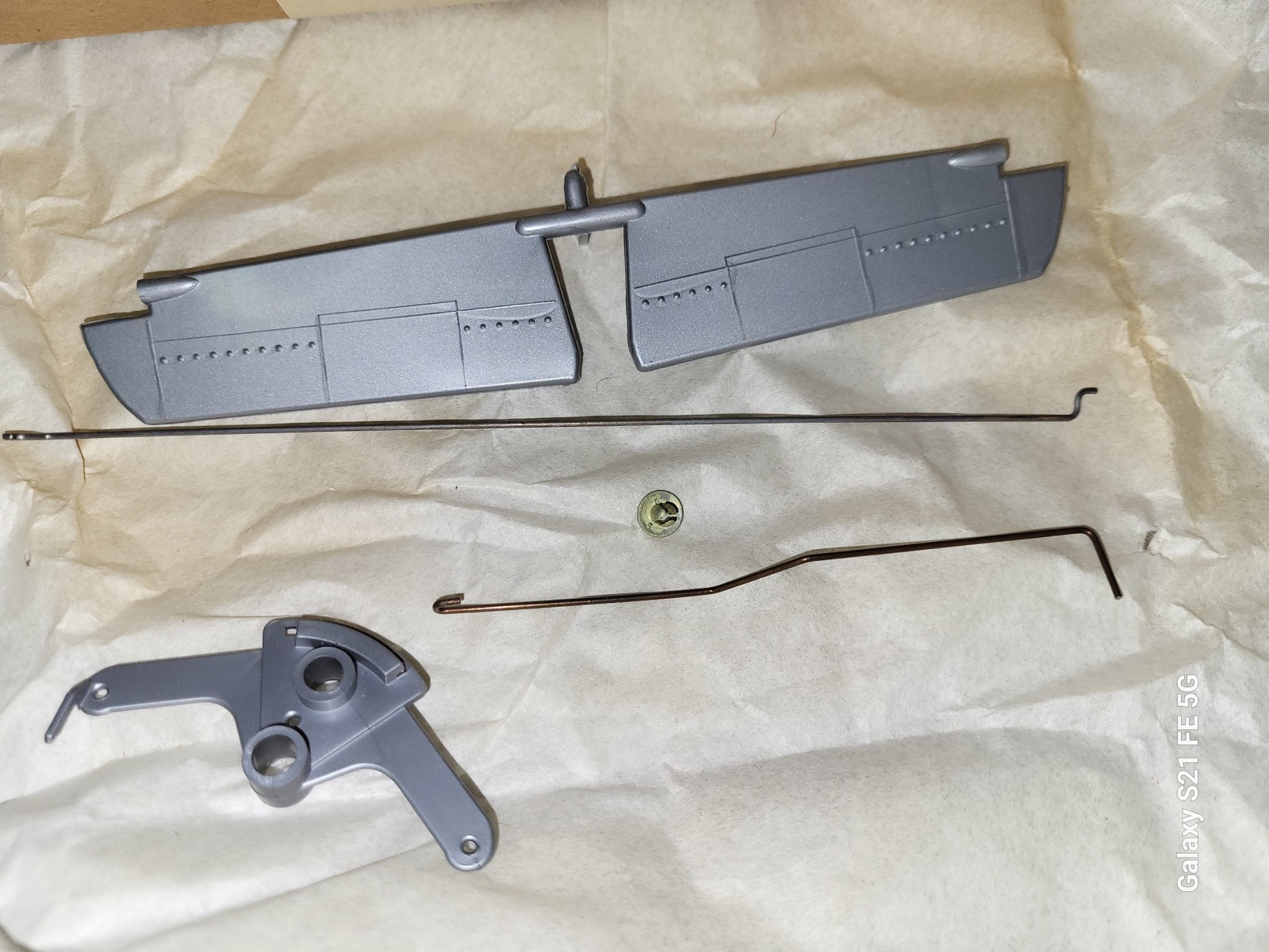 NOS Cox RC Airplane Combat Mustang Elevator Bellcrank Wire #7771