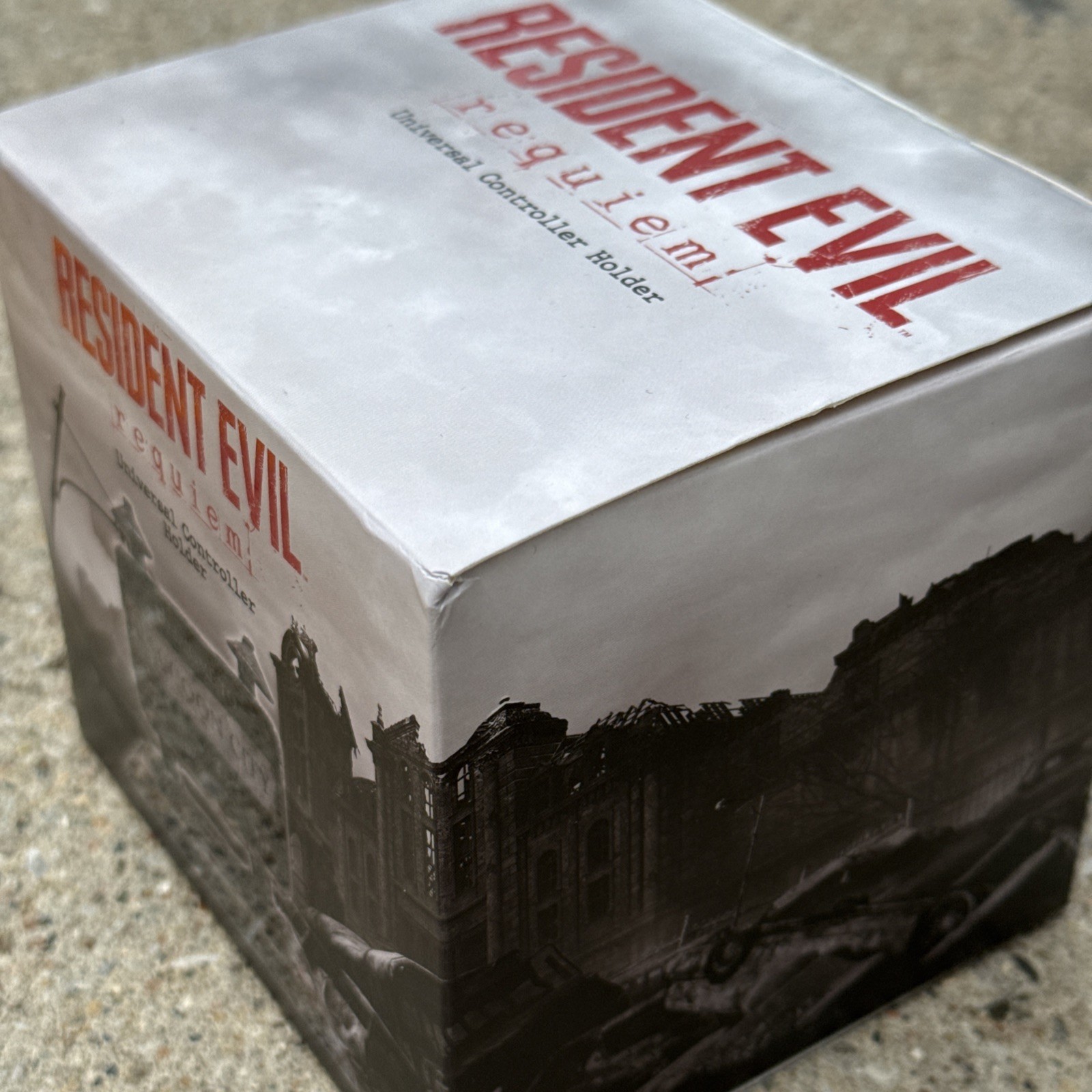 NEW Resident Evil Requiem Universal Controller Holder Exclusive Gamestop Capcom