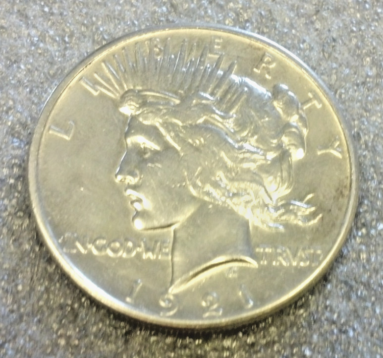 1921 PEACE SILVER DOLLAR LUSTROUS (3325)