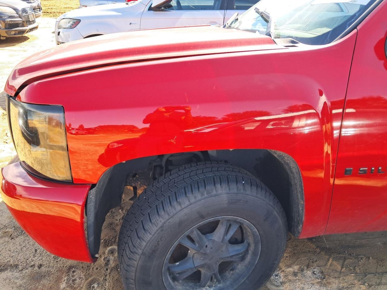 SILVRDO15 2009 Glove Box 4809567