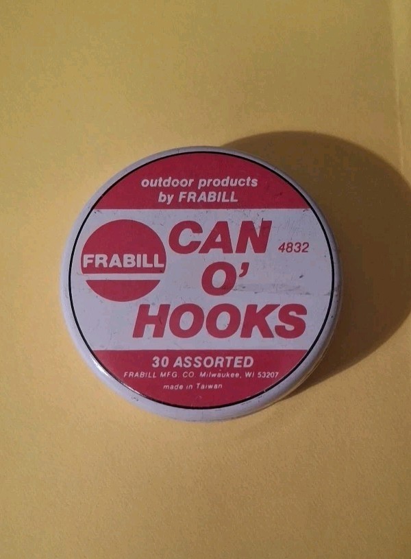 Vintage Frabill  CAN-O-HOOKS TIN 4832  WITH HOOKS