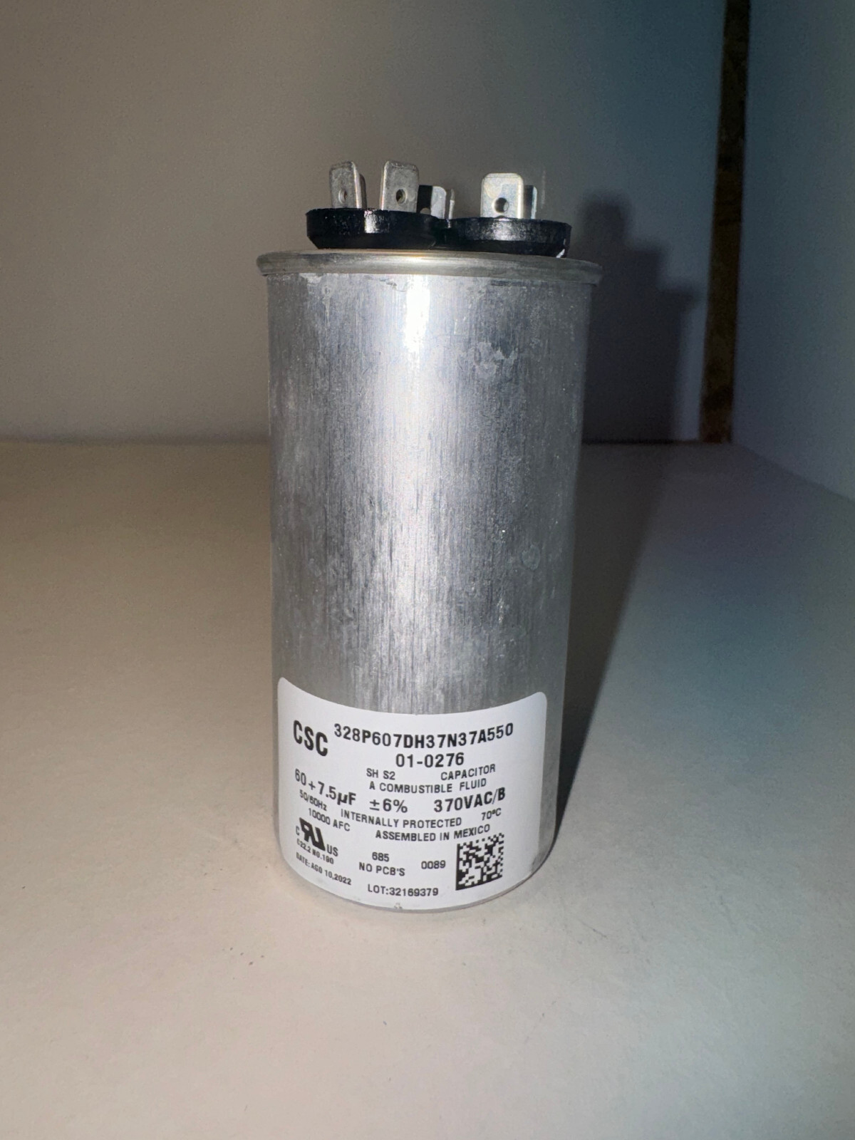 # 01-0276 Nordyne 7.5+60 uF 370v Capacitor Factory Part Replaces Part # 621698