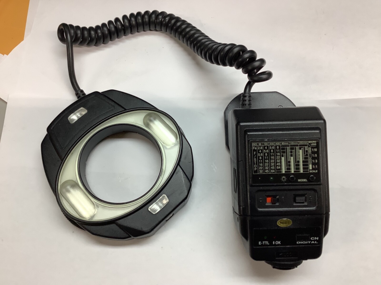 ProMaster Macrolume TTL Electronic Flash for Canon