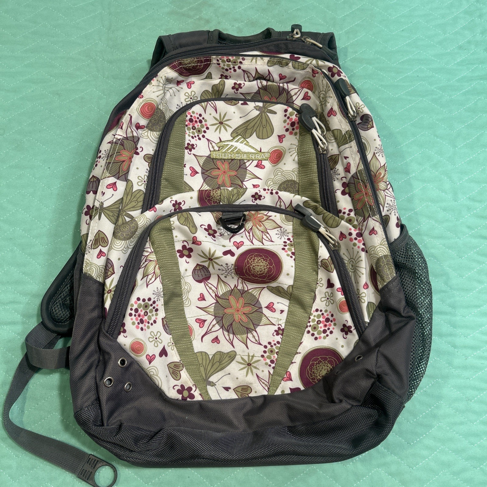 High Sierra  Backpack  Padded Laptop Sleeve Many Pockets High Suspension Strap