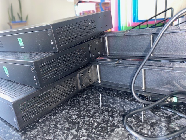 Ubiquiti EdgeRouter 12P and Rack Mount