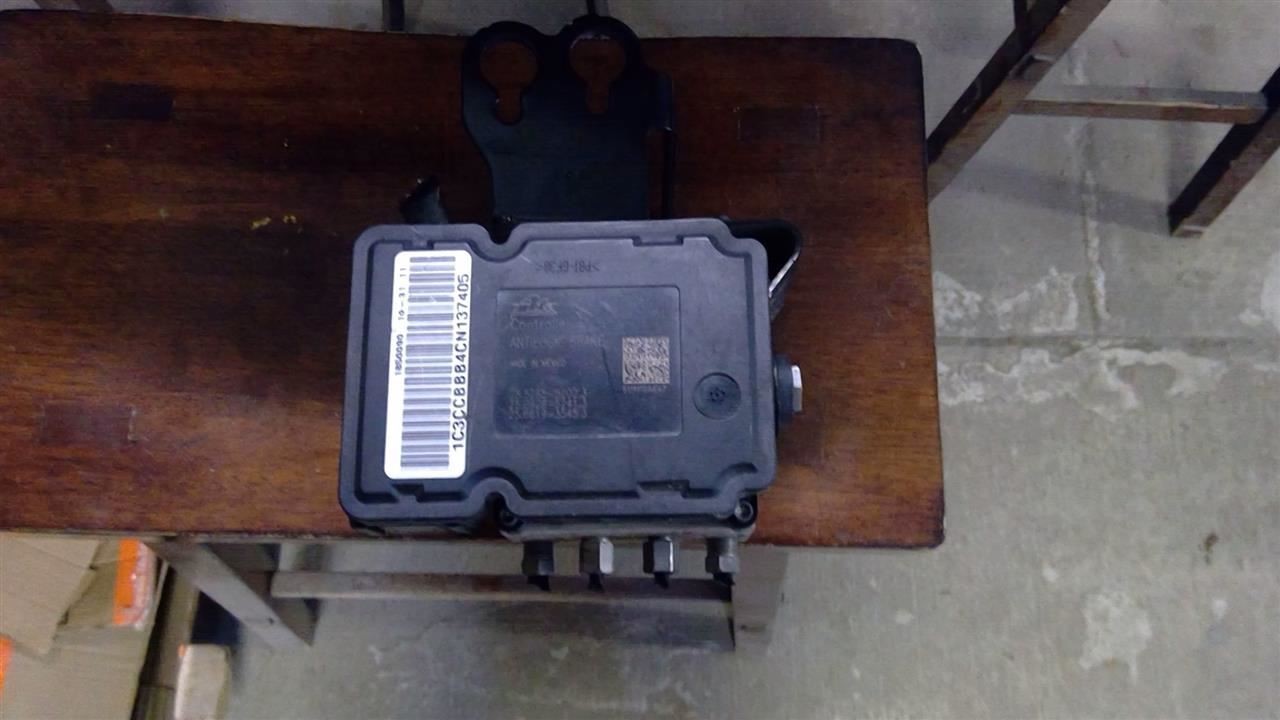 Chassis ECM ABS Fits 11-12 200 722810