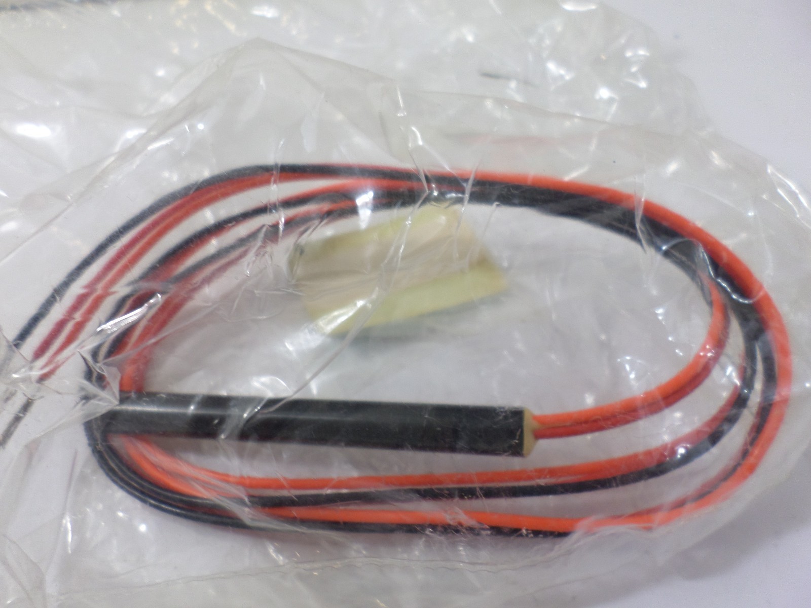 New Surplus Delaval 27710 Gems Sensor Division Load 20VA .5A 250V
